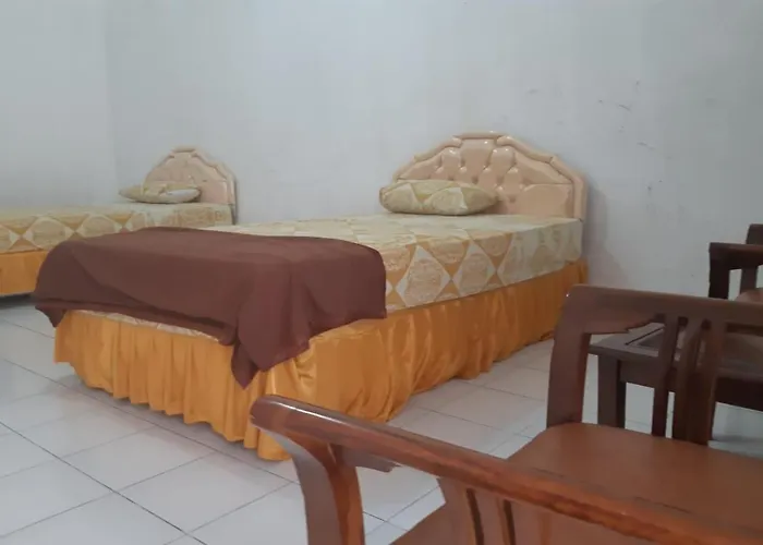 Oyo 3045 Hotel Maksum Family
