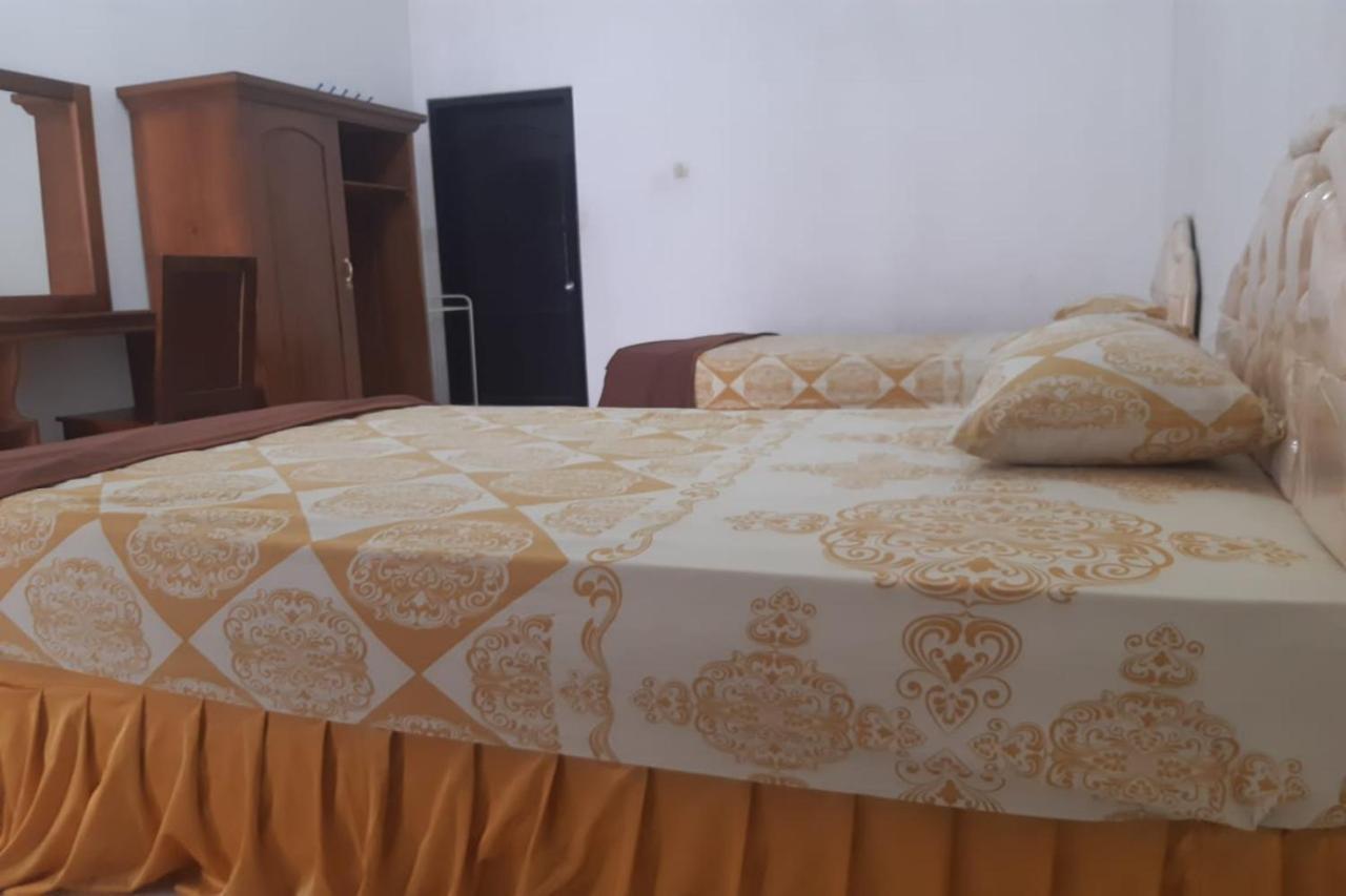 Oyo 3045 Maksum Family Hotel 2*